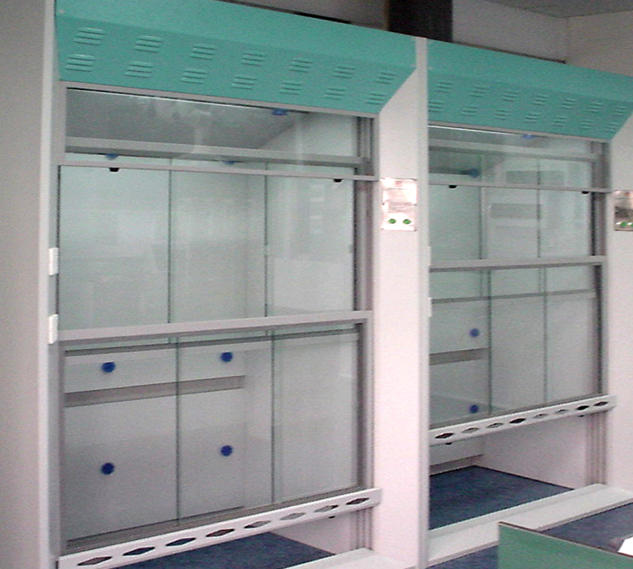 步入式通風(fēng)柜